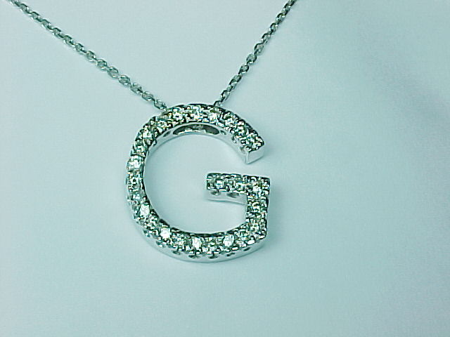 14K GOLD DIAMOND LARGE INITIAL 'G' NECKLACE