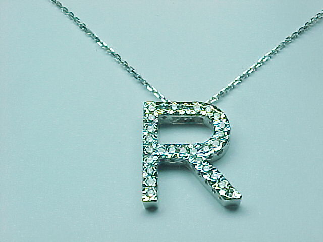 14K GOLD DIAMOND LARGE INITIAL 'R' NECKLACE