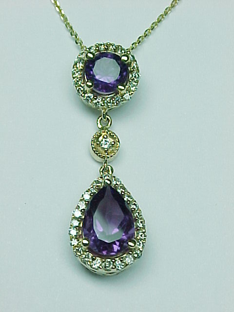 14K GOLD DUAL ROUND/PEAR-SHAPED AMETHYST & DIAMOND NECKLACE