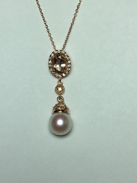 14K GOLD OVAL MORGANITE & PEARL NECKLACE